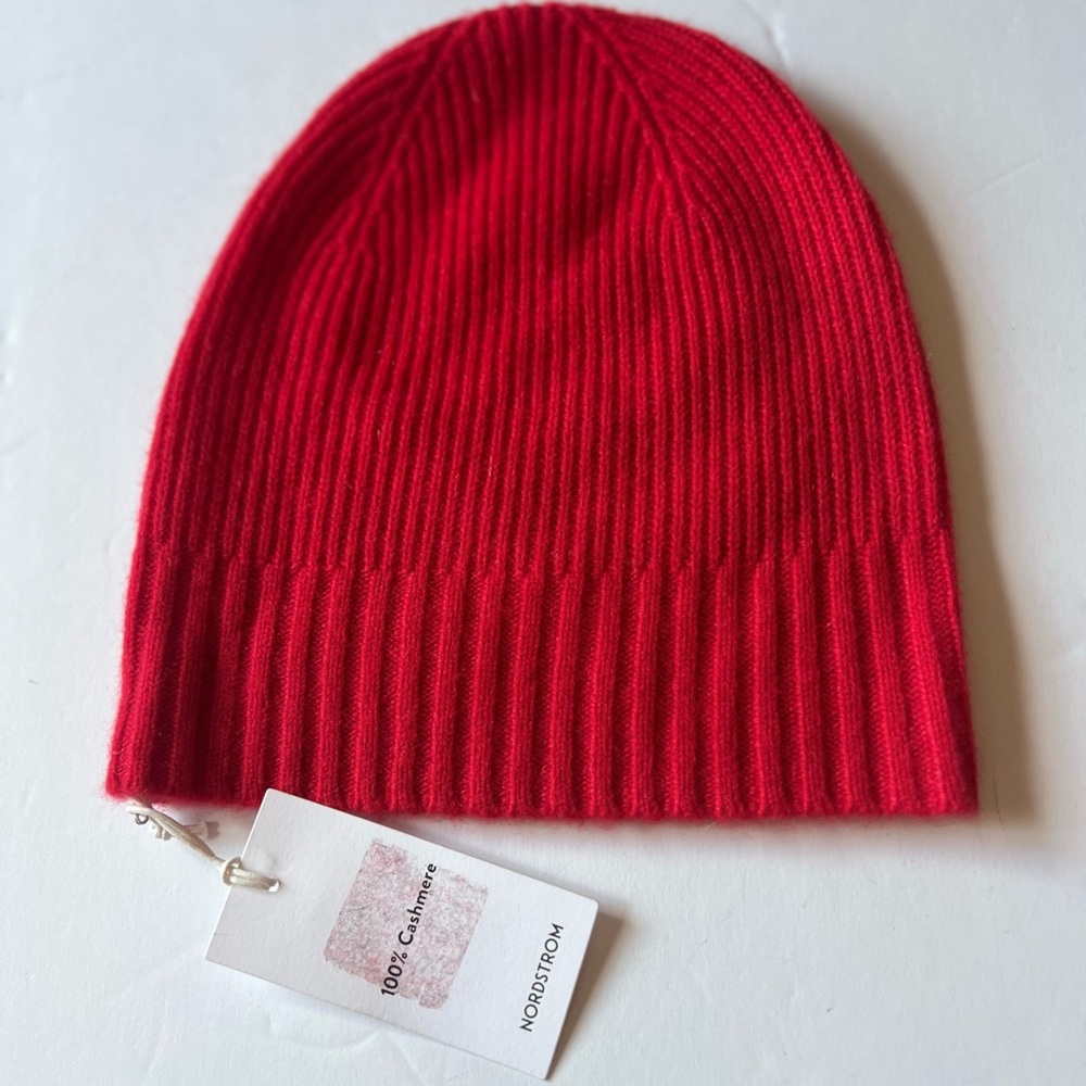 NORDSTROM CASHMERE KNIT BEANIE RED NWT